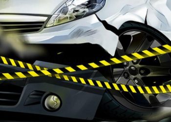 Mabuk, Pengendara Mobil Listrik Tabrak Pejalan Kaki & 21 Motor Parkir
