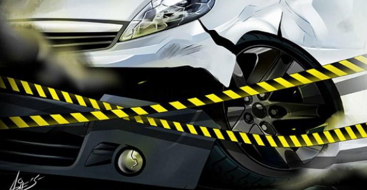 Mabuk, Pengendara Mobil Listrik Tabrak Pejalan Kaki & 21 Motor Parkir