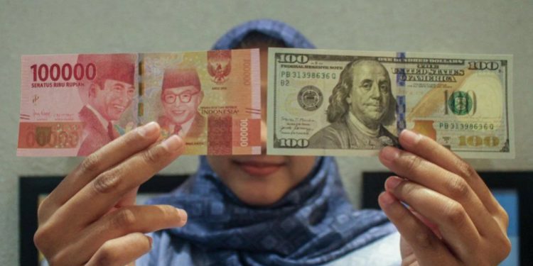 AS dan China Makin Tegang, Rupiah Melemah