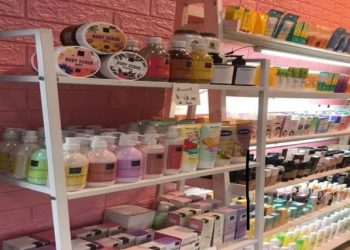 Produk Kosmetik Wajib Bersertifikat Halal setelah 17 Oktober 2025