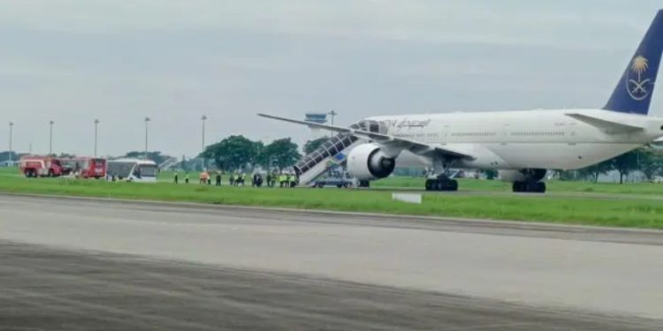 Diteror Bom, Pesawat Saudi Airlines Mendarat Darurat di Bandara Kualanamu