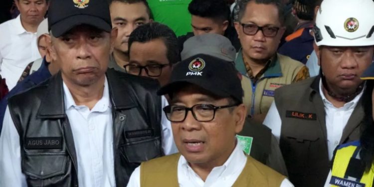 Pemerintah akan Relokasi Korban Longsor di Purwakarta