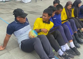 HUT Bhayangkara ke-79, Kapolrestabes Medan ikut Fun Game bersama Warga