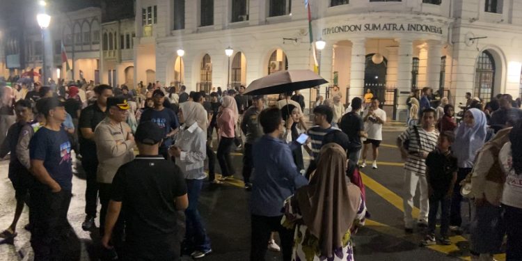 Ribuan Masyarakat Padati Car Free Night di Medan