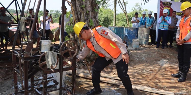 HUT Bhayangkara ke-79, Polrestabes Medan Bangun Fasilitas Air Bersih di Patumbak
