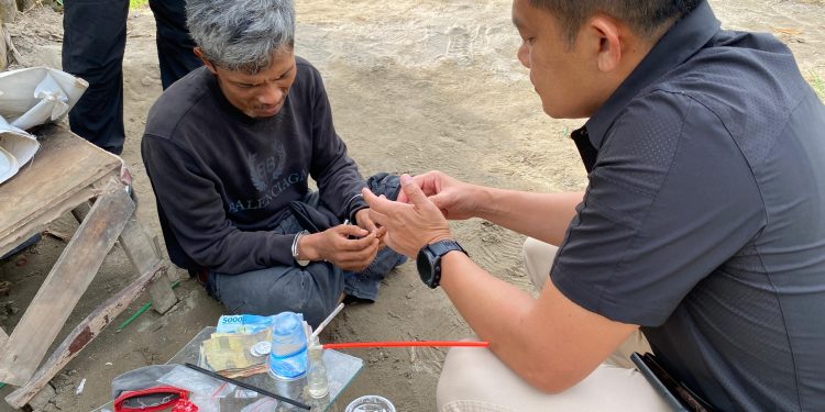 GSN di Lembah Sunggal, Polisi Musnahkan Mesin Judi & Barak Narkoba