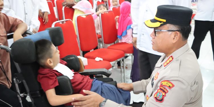Polrestabes Medan ‘Kita Peduli Kita Berbagi’ di Panti Asuhan Bayi Sehat Muhammadiyah