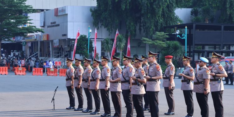 Kapolda Metro Jaya Pimpin Sertijab PJU dan Kapolres Jajaran
