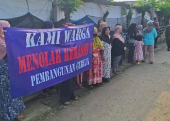 Warga Tolak Pembangunan Gereja di Depok