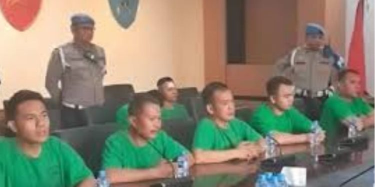 Propam Polri Ungkapkan Identitas Anggota Brimob yang Tabrak Ojol