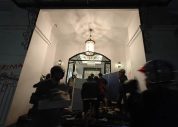 Rumah Eko Patrio Dijarah, Barang Berharga hingga Kucing Diangkut Massa