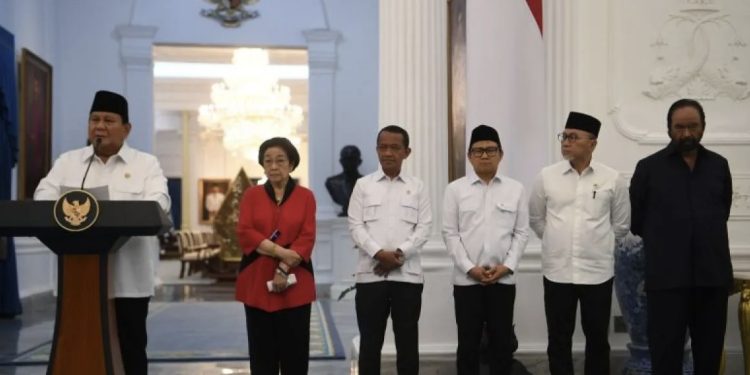Soal isu Pengunduran Sri Mulyani, Airlangga: Tidak!