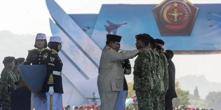 Berjasa Jaga Kedaulatan NKRI, 4 Pensiunan TNI Dapat Kenaikan Pangkat