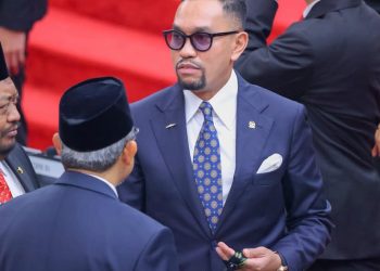 Sahroni Dicopot dari Jabatannya & Pindah ke Komisi I