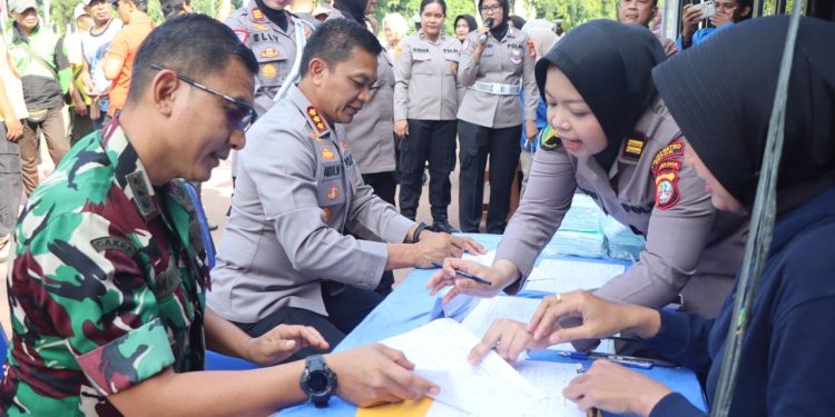 Hari Jadi ke-77, Polwan Polres Metro Depok Gelar Donor Darah