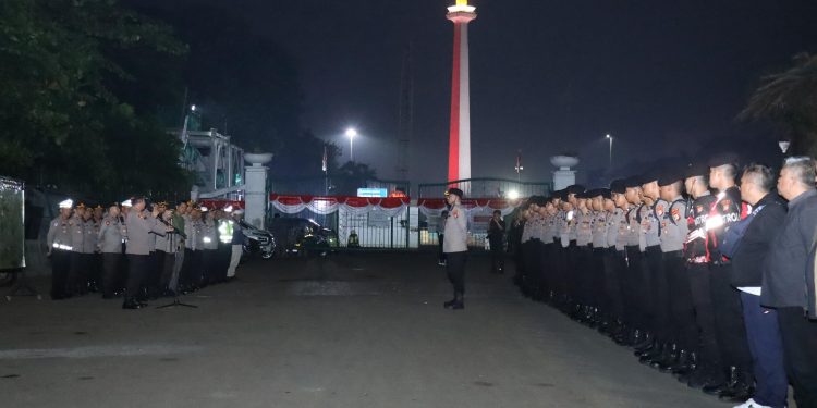 703 Personel Amankan Merdeka Run 2025, Ribuan Antusias Peserta Lari di Monas