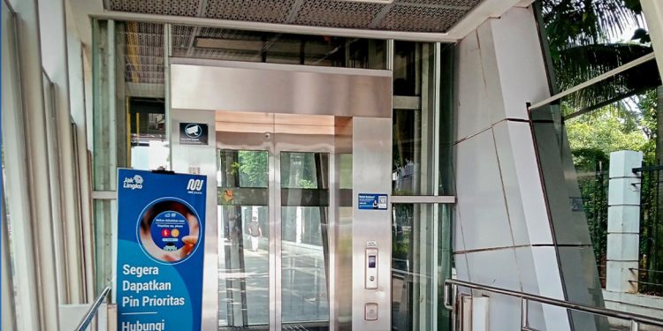 MRT Mulai Beroperasi