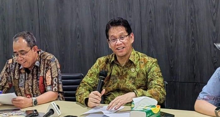 Purbaya Ancam Pecat Pegawai Bea Cukai yang Nongkrong di Starbucks