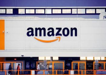 Amazon Pecat 30.000 Karyawan