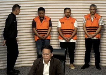 Kena OTT KPK, Gubernur Riau jadi Tersangka