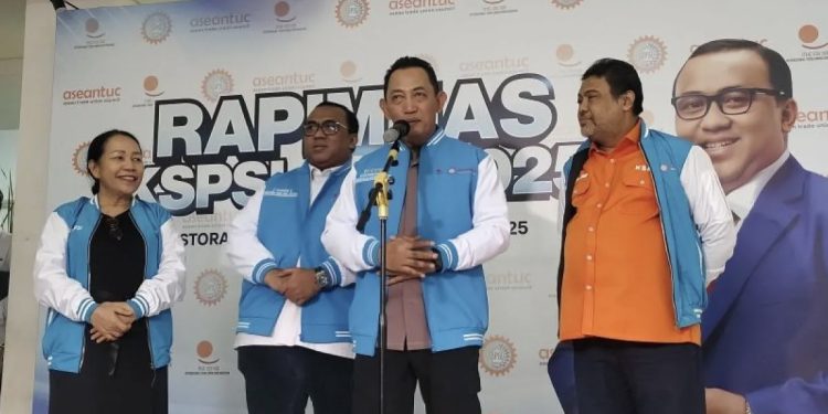 Kapolri: Buruh Pahlawan Devisa Negara
