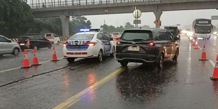 Arus Balik Natal Padat, Polisi Terapkan Contraflow