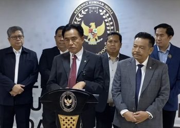 Yusril Tegaskan Penempatan Perwira Polri di Jabatan Tertentu Sah & Berlaku