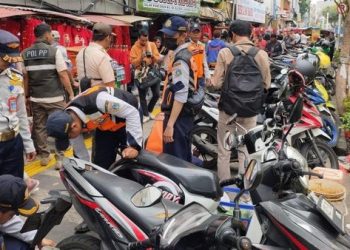 DPRD DKI Desak Sanksi Tegas Pelaku Parkir Liar