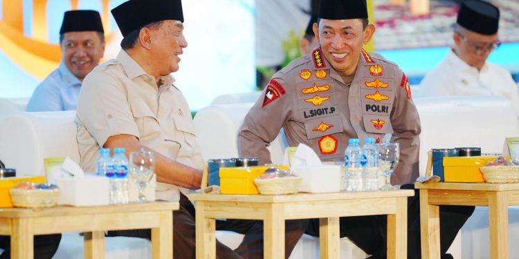 Kapolri: Sinergisitas TNI-Polri dan Elemen Bangsa Kunci Utama Jaga NKRI