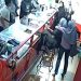 Seorang Wanita Piting leher dan Todongkan Sajam ke Karyawan PS STore Medan