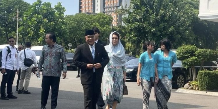 Dudung Hingga Jumhur Hidayat Hadiri Resuffle Kabinet di Istana