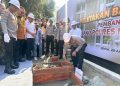 Kapolda Letakkan Batu Pertama Mako Polres Metro Depok