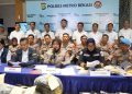 Polres Metro Bekasi Amankan 25 Tersangka Curanmor dan Pencurian Rumsong