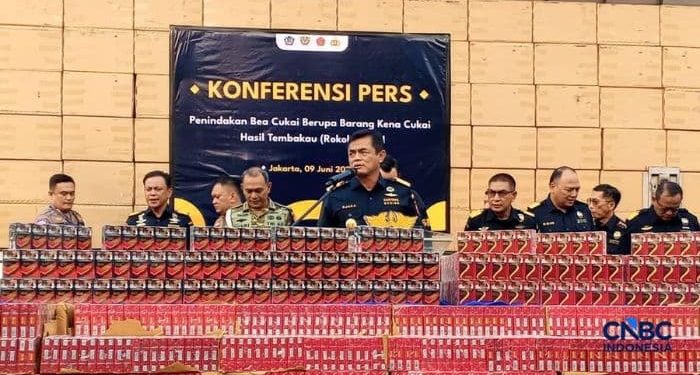 Dirjen Bea Cukai Gagalkan Peredaran Jutaan Batang Rokok Ilegal