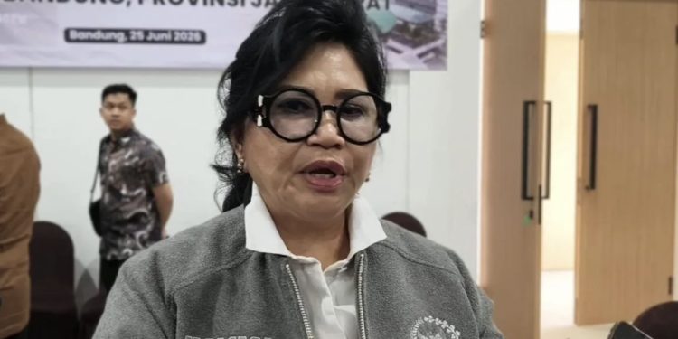 DPR Minta Pemerintah Seragamkan Mekanisme Perizinan Air Dalam Kemasan
