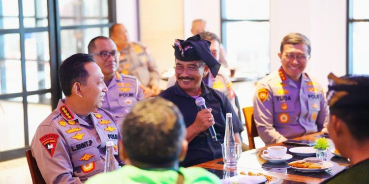 Kapolri Serap Aspirasi Pecalang dan Ojek Online