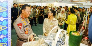 Kapolri Tinjau Bazar Kreasi Bhayangkari Nusantara 2026 di JCC