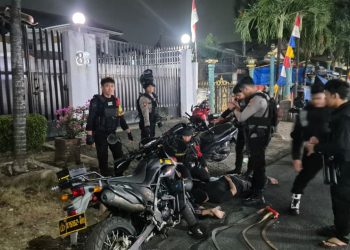 Brimob Polda Metro Jaya Gagalkan Tawuran di Cipayung