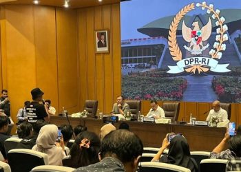 Botok AMPB Diterima Pimpinan DPR di Kompleks Parlemen 