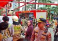 Polisi & Damkar Evakuasi Penghuni Saat Kebakaran Apartemen Pavilion Tanah Abang