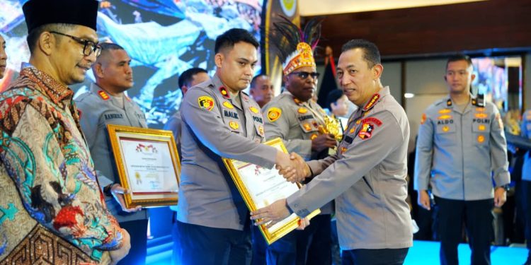 Kapolri Minta Personel Berprestasi Dapat Pengembangan Karier