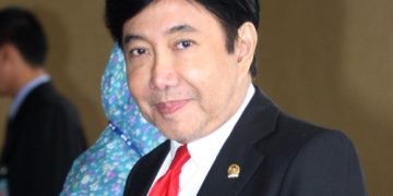 Guruh Soekarnoputra Tutup Usia