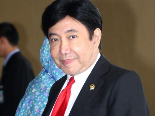 Guruh Soekarnoputra Tutup Usia